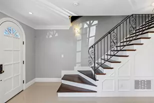 1810 W 35th St, Austin, TX 78703 - Photo 6