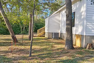 155 Michele Dr, Bastrop, TX 78602 - Photo 2