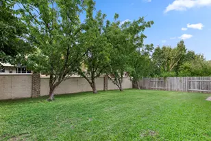 2106 Faldo Ln, Round Rock, TX 78664 - Photo 34