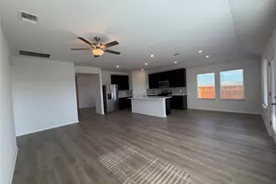 208 Pico St, Hutto, TX 78634 - Photo 4