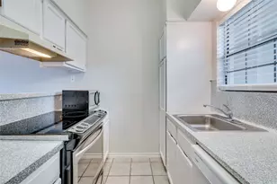 1908 San Antonio, Austin, TX 78705 - Photo 14