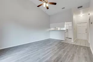 1908 San Antonio, Austin, TX 78705 - Photo 10