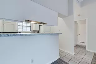 1908 San Antonio, Austin, TX 78705 - Photo 12