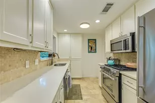 1735 Spyglass Dr, Austin, TX 78746 - Photo 16