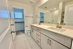 295 Young St, Buda, TX 78610 - Photo 10