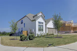 22300 Lago Lookout Ln, Lago Vista, TX 78645 - Photo 2