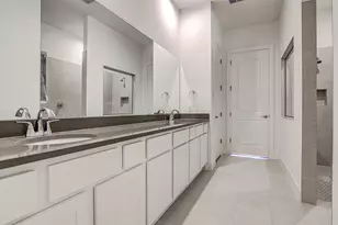 22300 Lago Lookout Ln, Lago Vista, TX 78645 - Photo 12