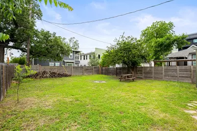 1909 College Row, Austin, TX 78702 - Photo 28