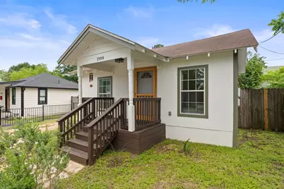 1909 College Row, Austin, TX 78702 - Photo 4