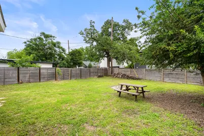 1909 College Row, Austin, TX 78702 - Photo 30
