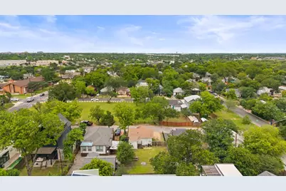 1909 College Row, Austin, TX 78702 - Photo 32
