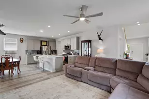 64 Bent Trl Ln, Georgetown, TX 78628 - Photo 10