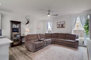 64 Bent Trl Ln, Georgetown, TX 78628 - Photo 8