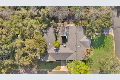 8713 Azalea Trail, Austin, TX 78759 - Photo 10