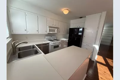 8713 Azalea Trail, Austin, TX 78759 - Photo 4