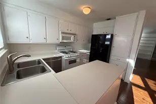 8713 Azalea Trail, Austin, TX 78759 - Photo 4