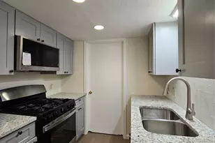 1305 Dobie Dr, Austin, TX 78753 - Photo 4