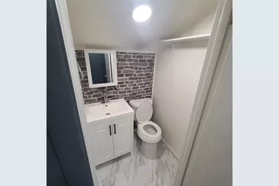 615 E Washington Street, Giddings, TX 78942 - Photo 14