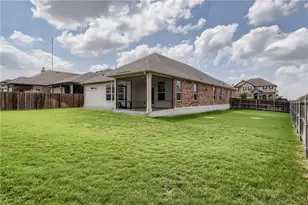 303 White River Dr, Georgetown, TX 78626 - Photo 24