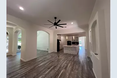 117 Cotton Rows Lane, Taylor, TX 76574 - Photo 2