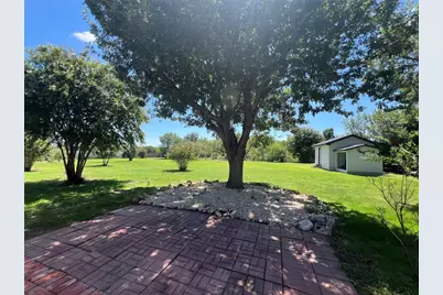 117 Cotton Rows Lane, Taylor, TX 76574 - Photo 34