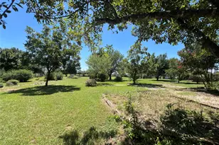 117 Cotton Rows Ln, Taylor, TX 76574 - Photo 18