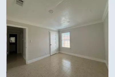 5210 Tahoe Trail #D, Austin, TX 78745 - Photo 4