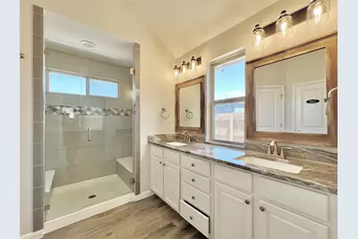 401 Arabian Colt Drive, Georgetown, TX 78626 - Photo 14