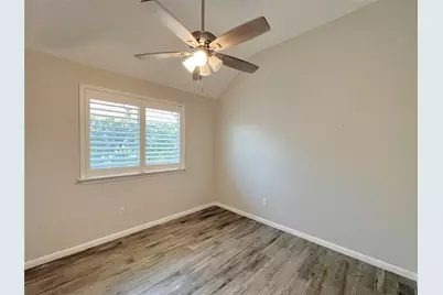 401 Arabian Colt Drive, Georgetown, TX 78626 - Photo 18