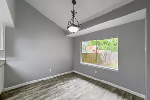 10403 Golden Meadow Dr, Austin, TX 78758 - Photo 8