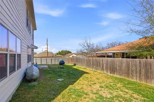 1303 Sunflower Ln, San Marcos, TX 78666 - Photo 28