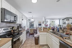 1303 Sunflower Ln, San Marcos, TX 78666 - Photo 4