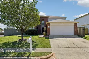 1303 Sunflower Ln, San Marcos, TX 78666 - Photo 2