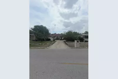 611 Rolling Green Drive, Lakeway, TX 78734 - Photo 2