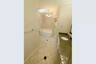 611 Rolling Green Drive, Lakeway, TX 78734 - Photo 14