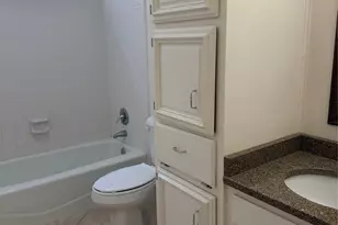 611 Rolling Green Dr, Lakeway, TX 78734 - Photo 18