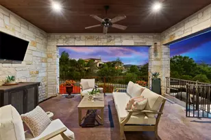 209 Rocky Coast Dr, Lakeway, TX 78738 - Photo 2