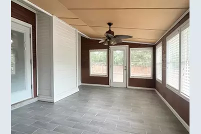 5611 Meadow Crest, Austin, TX 78744 - Photo 22