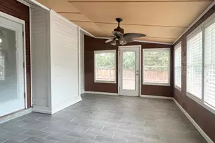 5611 Meadow Crest, Austin, TX 78744 - Photo 22