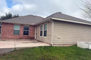 113 Granite Path, Liberty Hill, TX 78642 - Photo 2