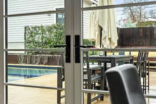 1004 Maufrais St, Austin, TX 78703 - Photo 6