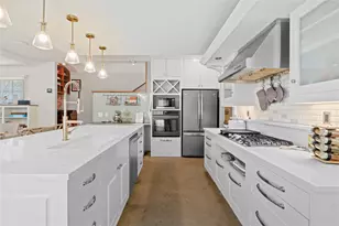 1706 W 10th St, Austin, TX 78703 - Photo 10