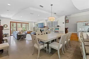 1706 W 10th St, Austin, TX 78703 - Photo 4