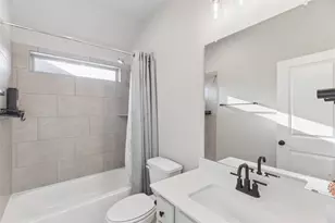 1508 Cardinal Ln, Round Rock, TX 78681 - Photo 32