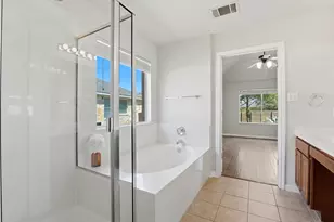 11108 Harvest Time Dr, Austin, TX 78754 - Photo 10