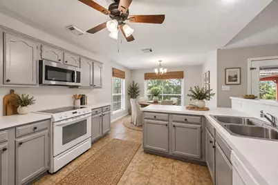 4619 Monaco Lane, Pasadena, TX 77505 - Photo 4