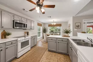 4619 Monaco Ln, Pasadena, TX 77505 - Photo 4
