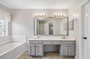 4619 Monaco Ln, Pasadena, TX 77505 - Photo 22