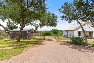 505 Broken Arrow Dr, Spicewood, TX 78669 - Photo 4