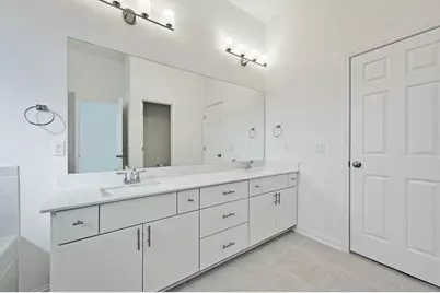 6725 Denia Drive, Austin, TX 78739 - Photo 18